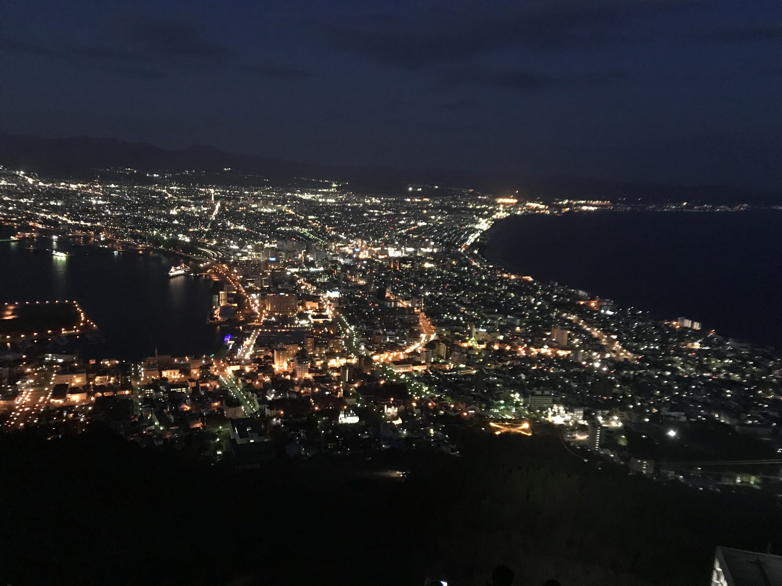 函館山展望台から見た函館市の夜景